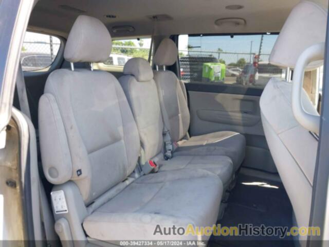 KIA SEDONA LX, KNDMB5C14F6058230