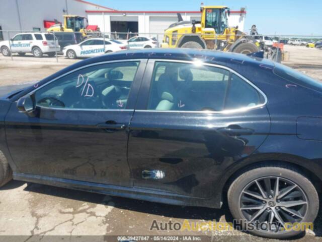 TOYOTA CAMRY SE, 4T1G11AK5PU741177