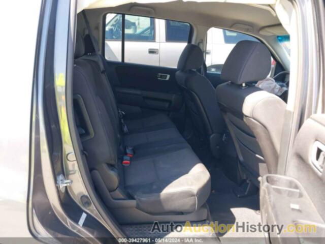 HONDA PILOT LX, 5FNYF4H23BB025381