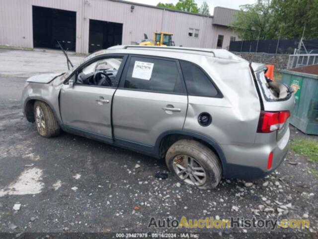 KIA SORENTO LX, 5XYKTCA62FG549741