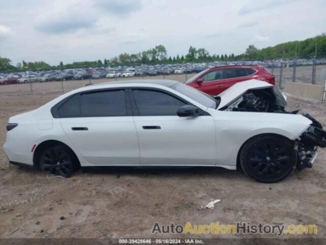 BMW I7 M70, WBY83EH03RCP13755