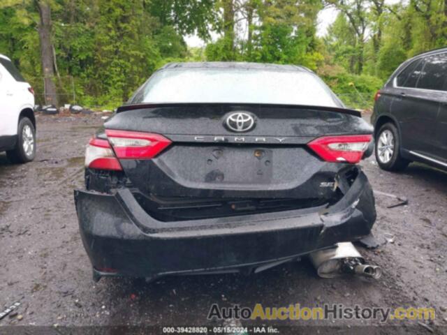 TOYOTA CAMRY SE, 4T1B11HK5JU034457