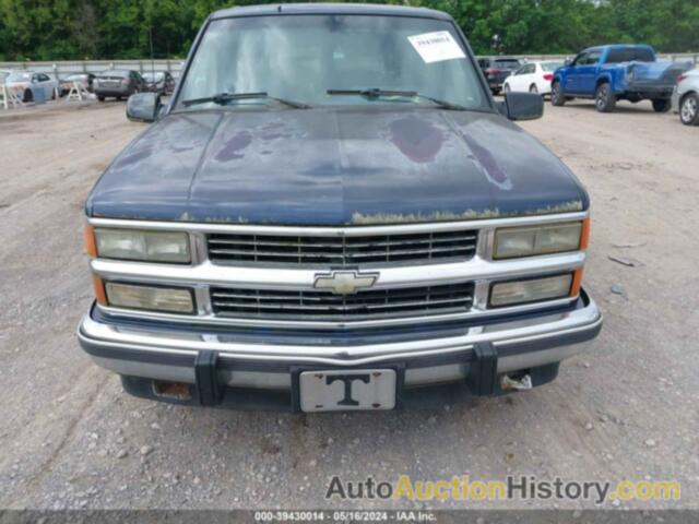 CHEVROLET SUBURBAN C1500, 1GNEC16K0RJ302902