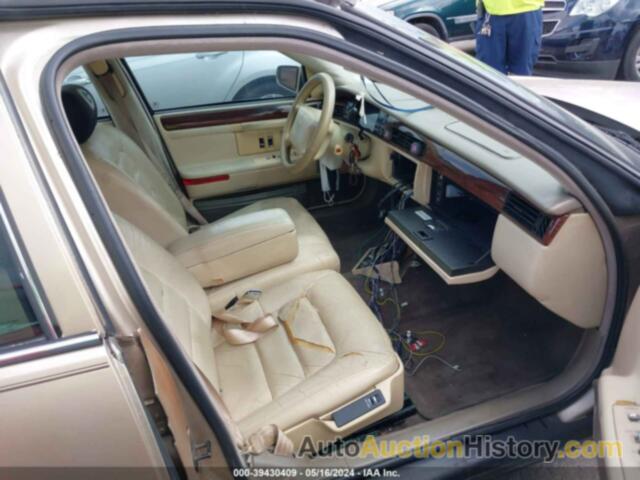 CADILLAC DEVILLE, 1G6KD52B1SU208735