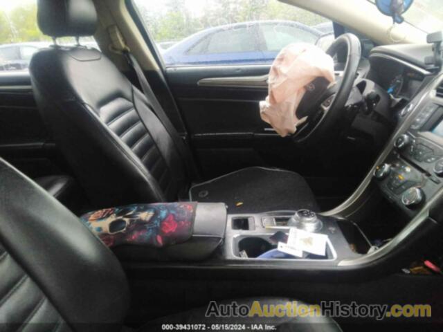 FORD FUSION SE, 3FA6P0H9XHR111858