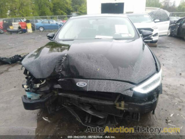 FORD FUSION SE, 3FA6P0H9XHR111858