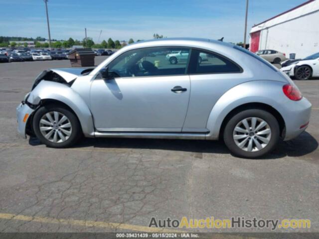 VOLKSWAGEN BEETLE 2.5L ENTRY, 3VWFP7ATXDM661008