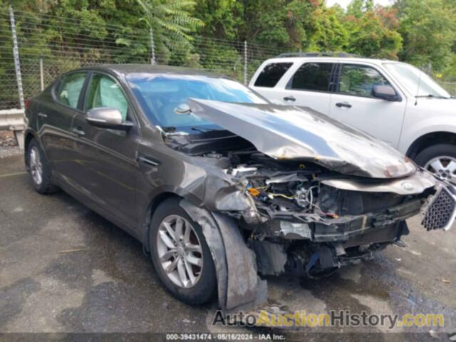 KIA OPTIMA LX, 5XXGM4A70DG121010