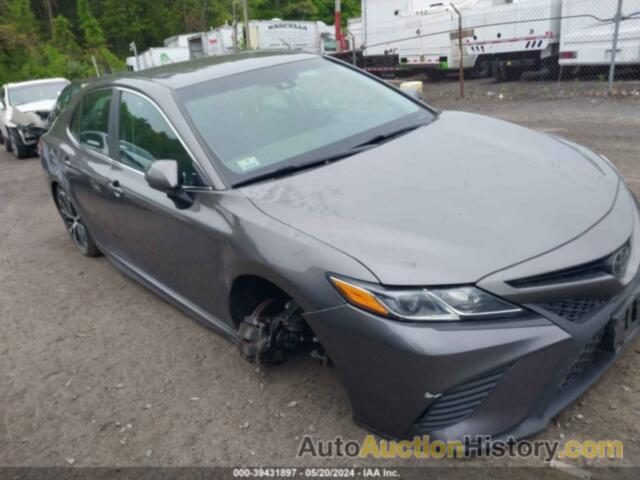 TOYOTA CAMRY SE, 4T1B11HK2JU674075