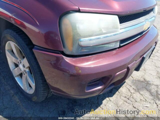 CHEVROLET TRAILBLAZER LS, 1GNDT13SX62226269