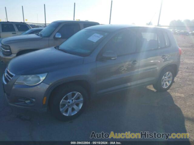 VOLKSWAGEN TIGUAN S/SE/SEL, WVGAV75N49W506892