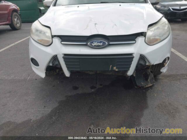 FORD FOCUS SE, 1FADP3K22EL177559