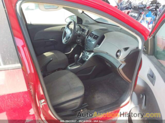 CHEVROLET SONIC LS AUTO, 1G1JA5SH6F4155289