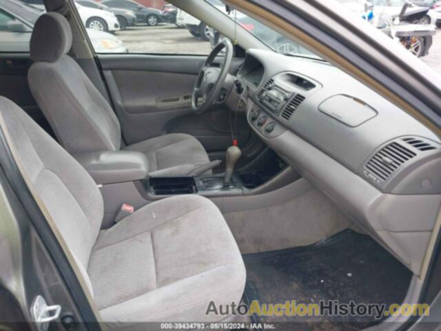 TOYOTA CAMRY LE, 4T1BE32K84U813316