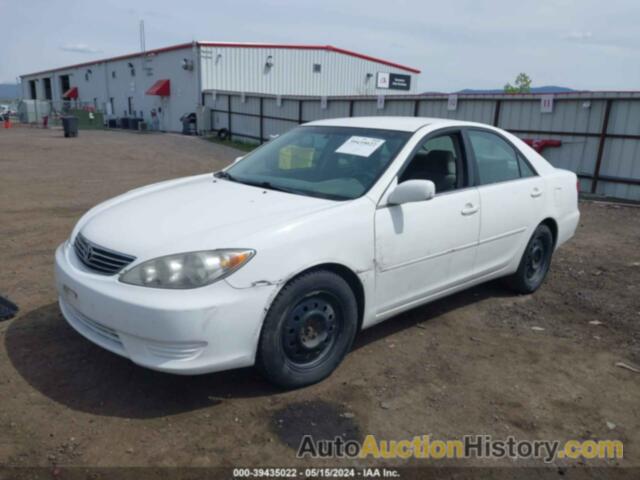 TOYOTA CAMRY LE, 4T1BE32K25U403970