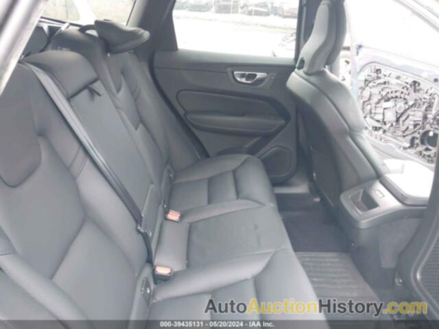 VOLVO XC60 B5 PLUS DARK THEME, YV4L12RW2P1244411