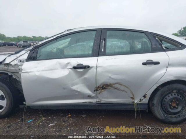 FORD FOCUS S, 1FADP3E20HL253361