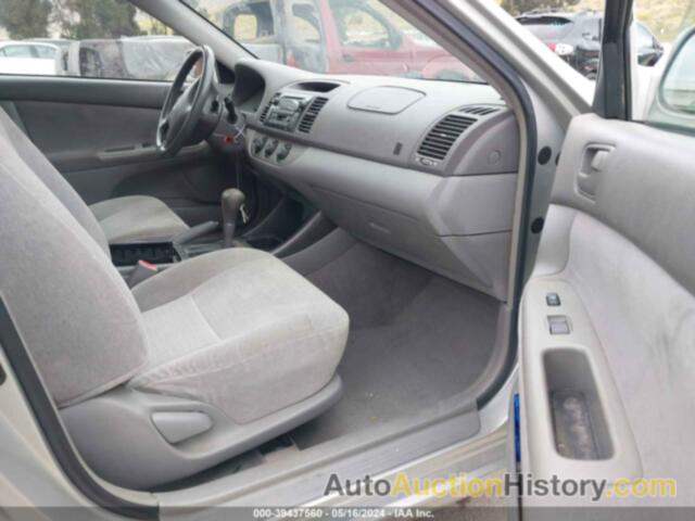 TOYOTA CAMRY LE/XLE/SE, JTDBE32K220026337