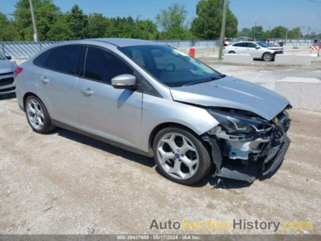 FORD FOCUS SE, 1FADP3F27JL257542