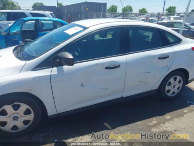 FORD FOCUS S, 1FADP3E25DL178117