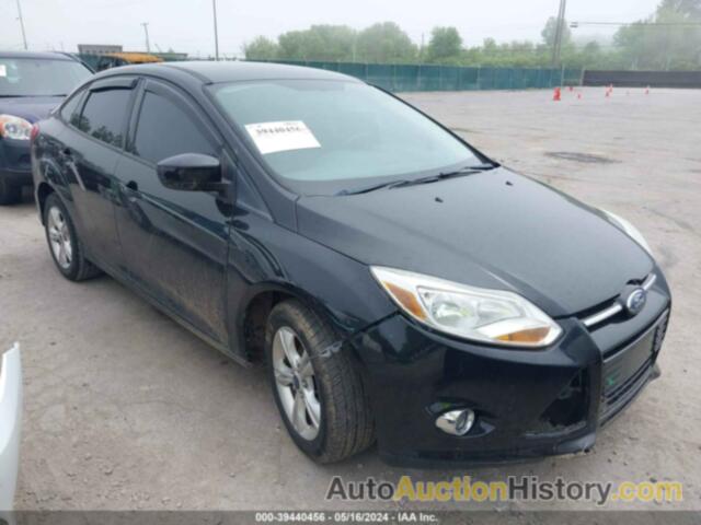 FORD FOCUS SE, 1FAHP3F23CL323881