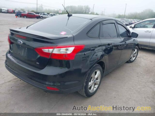 FORD FOCUS SE, 1FAHP3F23CL323881