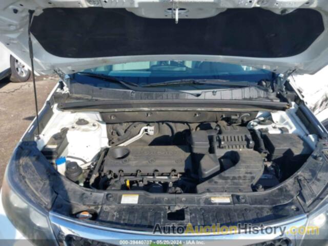 KIA SORENTO LX, 5XYKTDA16BG014092