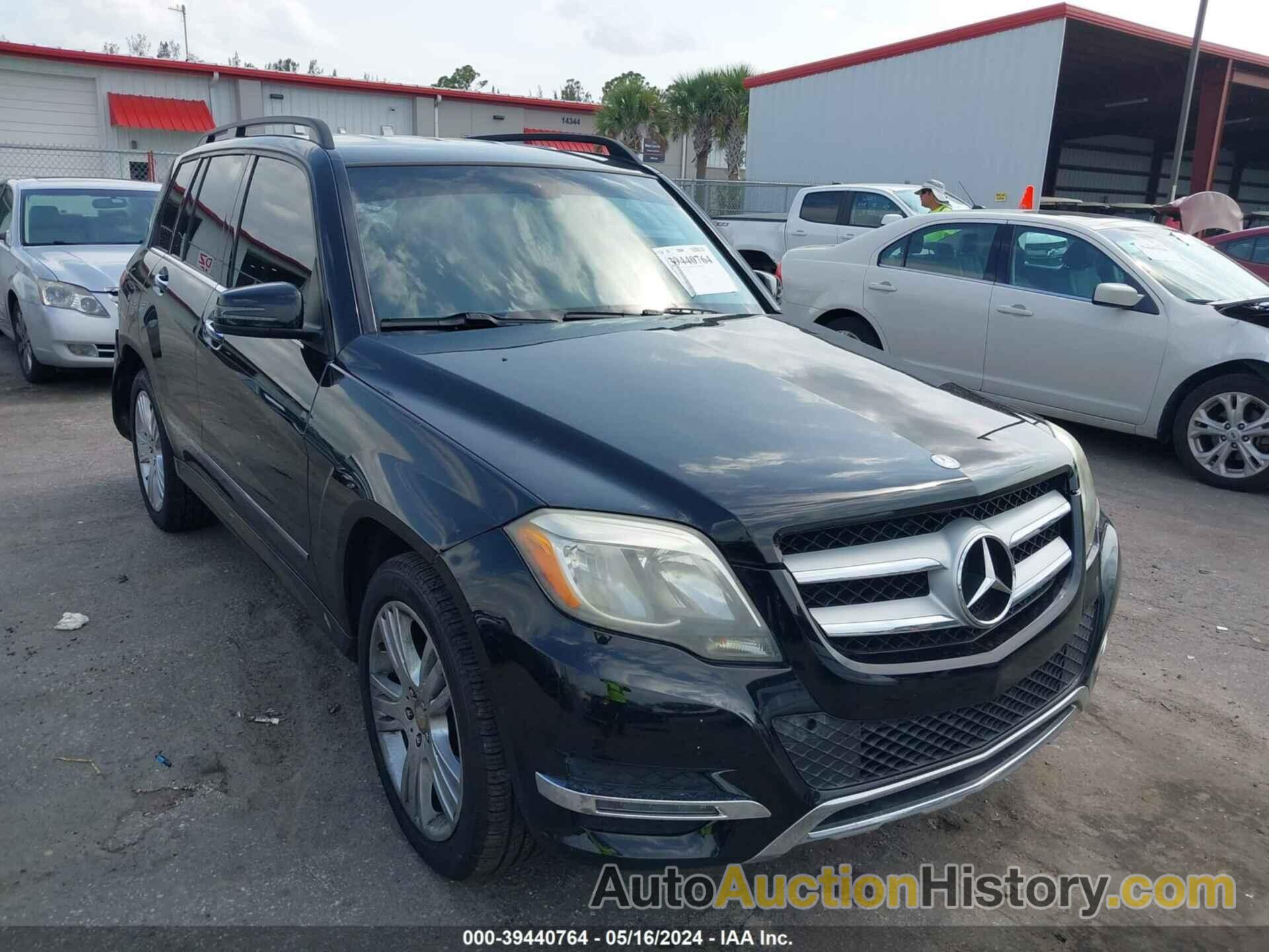 MERCEDES-BENZ GLK 350, WDCGG5HB2FG417448