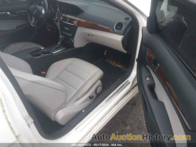 MERCEDES-BENZ C 350 4MATIC, WDDGJ8JB1EG263368