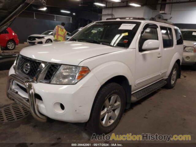 NISSAN PATHFINDER SE, 5N1AR18B38C610714