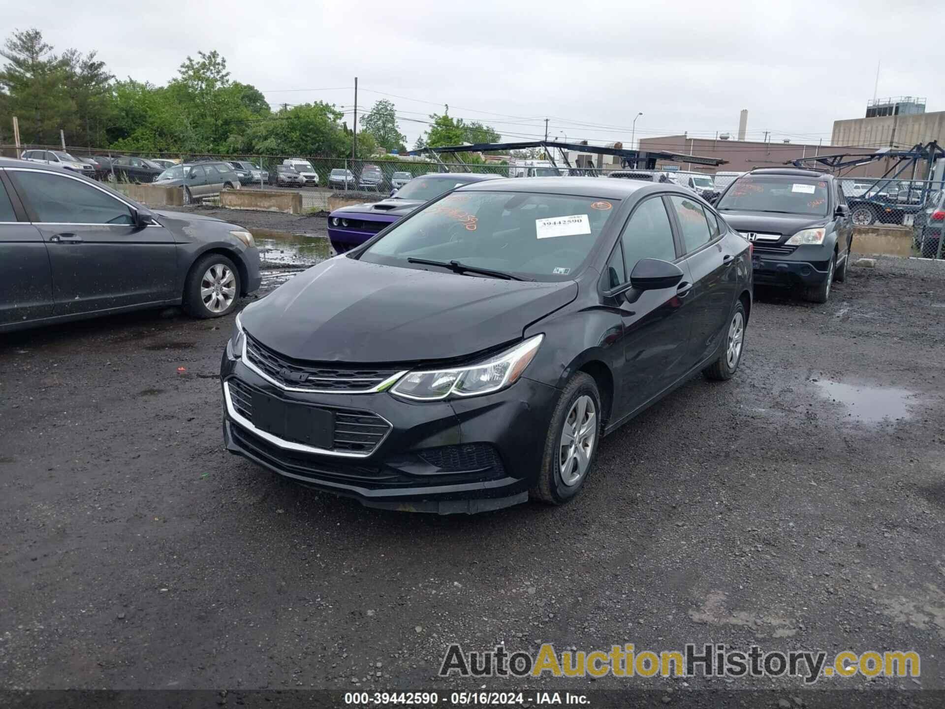 CHEVROLET CRUZE LS, 1G1BC5SM0J7209379