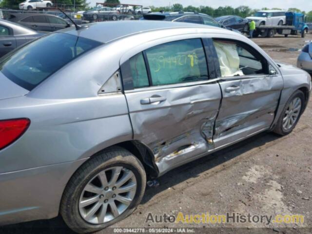 CHRYSLER 200 TOURING, 1C3CCBBB4DN619020