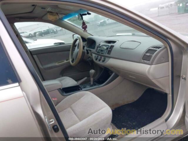 TOYOTA CAMRY LE, 4T1BE32K83U683844