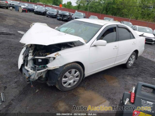 TOYOTA CAMRY LE, 4T1BE32KX3U177934