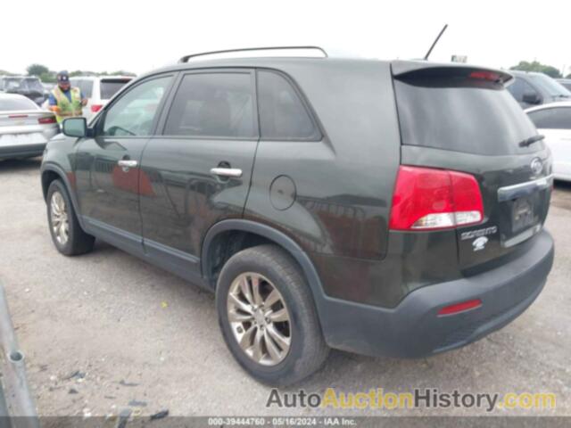 KIA SORENTO EX V6, 5XYKU4A24BG136200