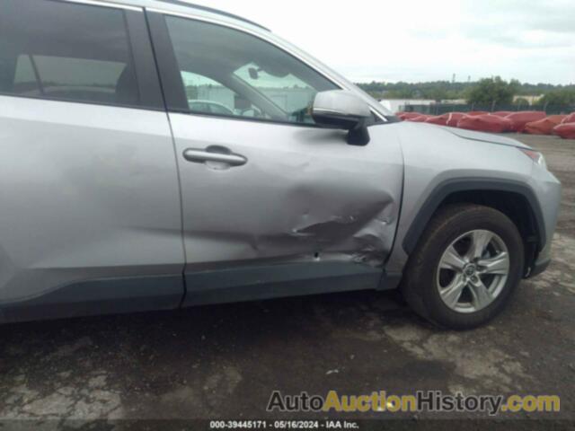 TOYOTA RAV4 XLE, 2T3P1RFV3MW220351