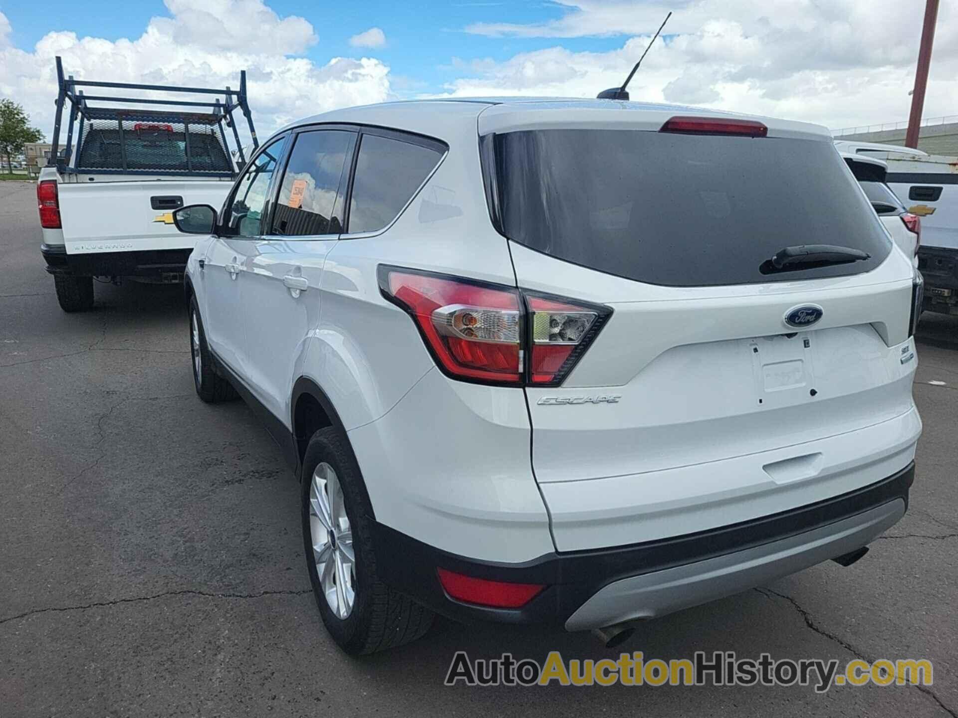 FORD ESCAPE SE, 1FMCU9GD7HUC04700