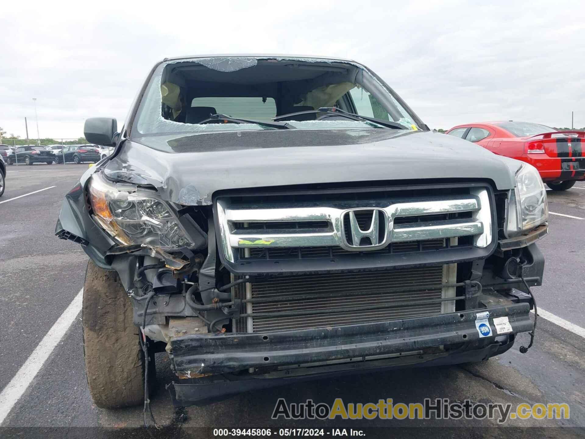 HONDA PILOT EX, 5FNYF28417B024775