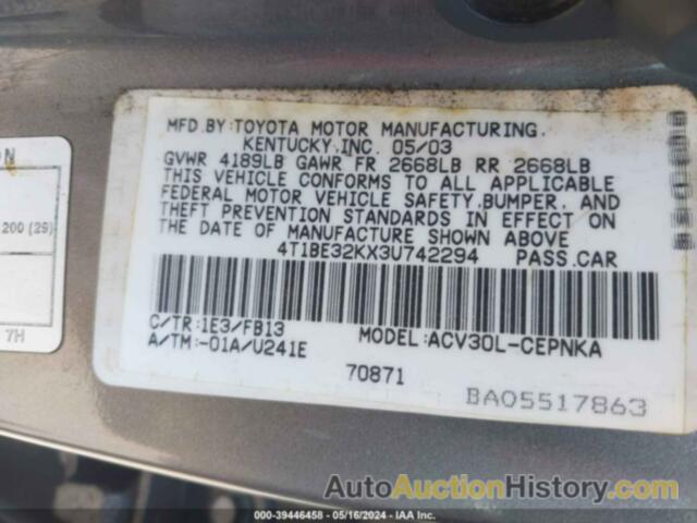 TOYOTA CAMRY LE, 4T1BE32KX3U742294