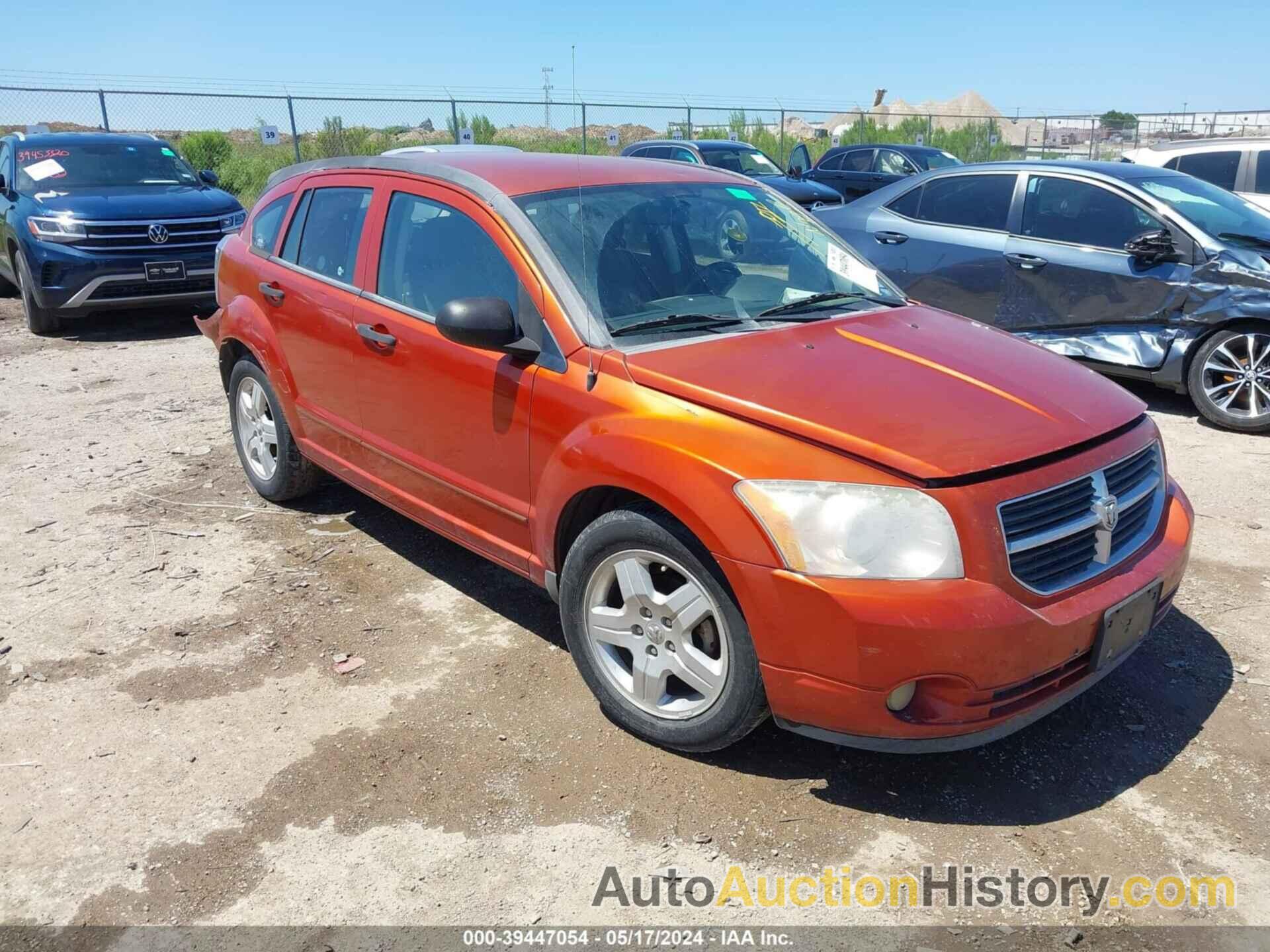 DODGE CALIBER SXT, 1B3HB48B58D548592