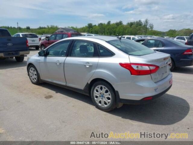 FORD FOCUS SE, 1FAHP3F21CL116860