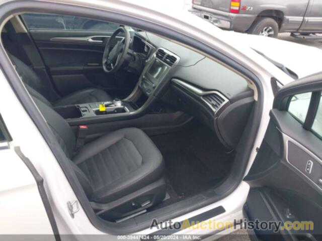 FORD FUSION SE PHEV, 3FA6P0PU2HR129602