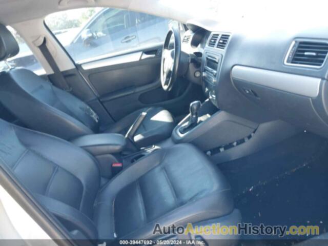 VOLKSWAGEN JETTA SE, 3VWDP7AJ2DM394775