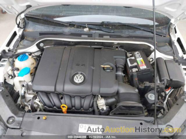 VOLKSWAGEN JETTA 2.5L SE, 3VWDZ7AJ6BM365481