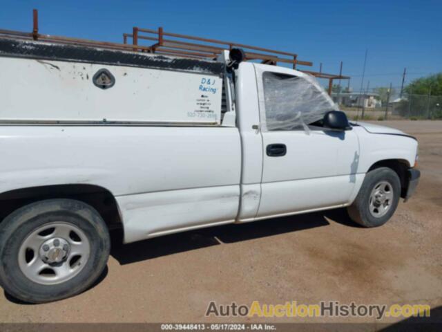 CHEVROLET SILVERADO 1500 C1500, 1GCEC14T52Z283310