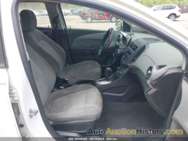 CHEVROLET SONIC LS AUTO, 1G1JA6SH3D4205018