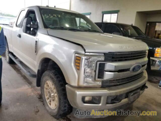 FORD F-250 XLT, 1FT7X2B63KEC60972