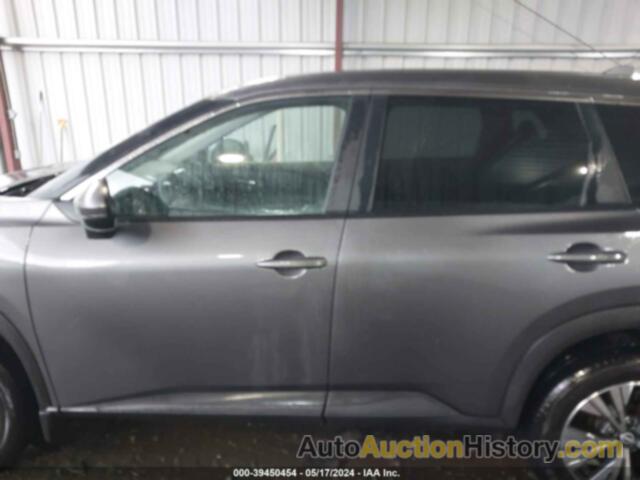 NISSAN ROGUE SV FWD, 5N1BT3BA0NC674271