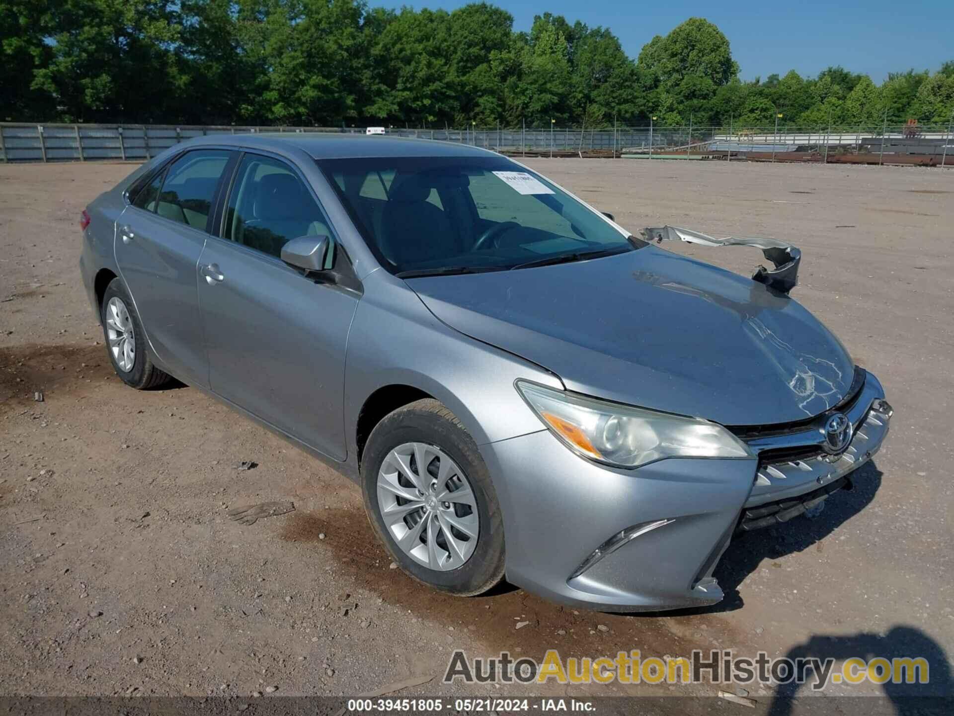 TOYOTA CAMRY LE, 4T4BF1FK0FR486270