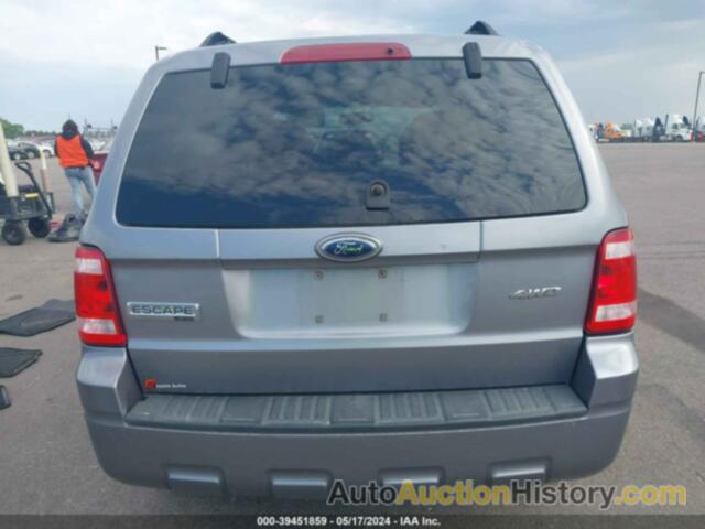 FORD ESCAPE LIMITED, 1FMCU94118KA78579